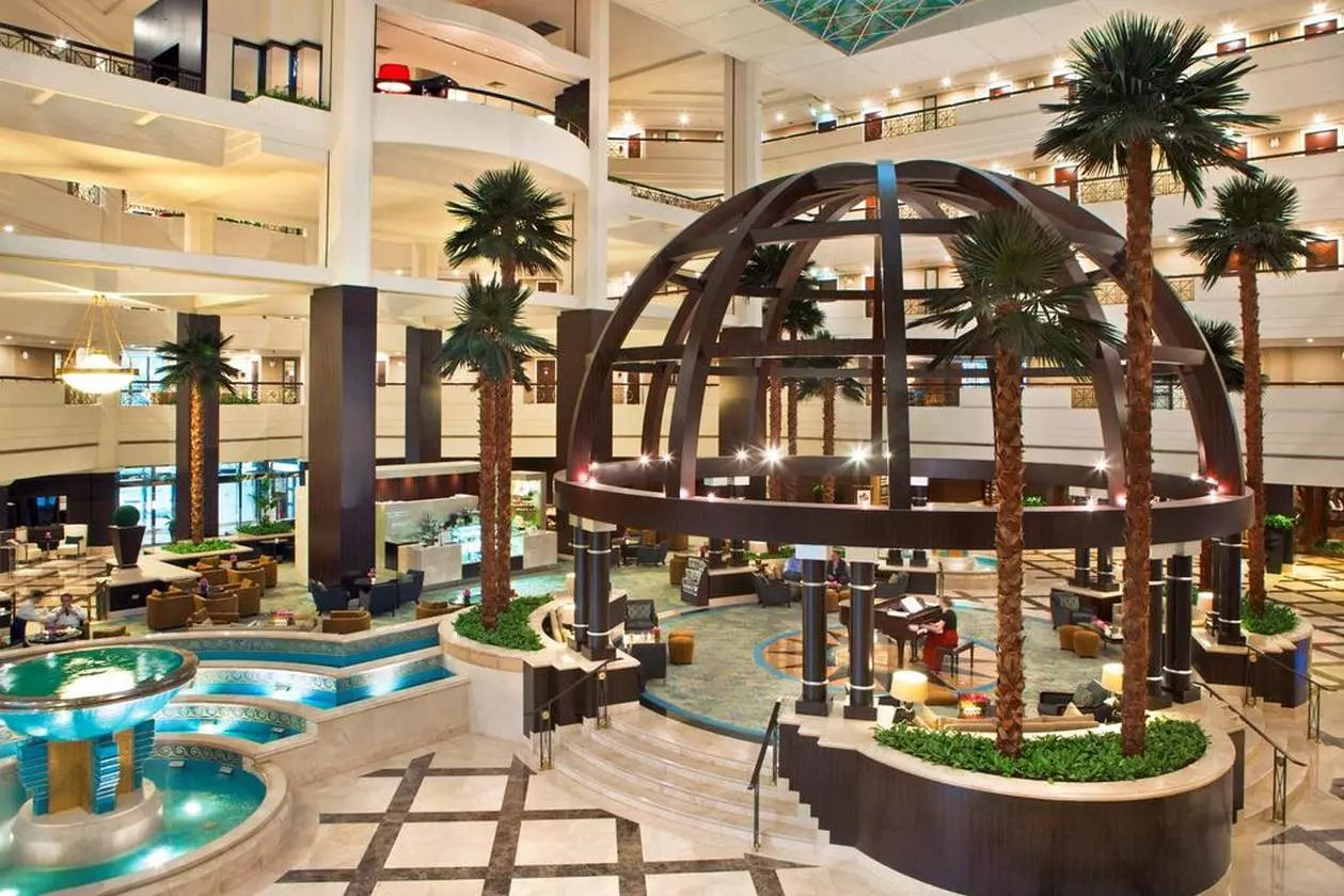 RODAALBUSTAN-SHABAVIZ (14).jpg